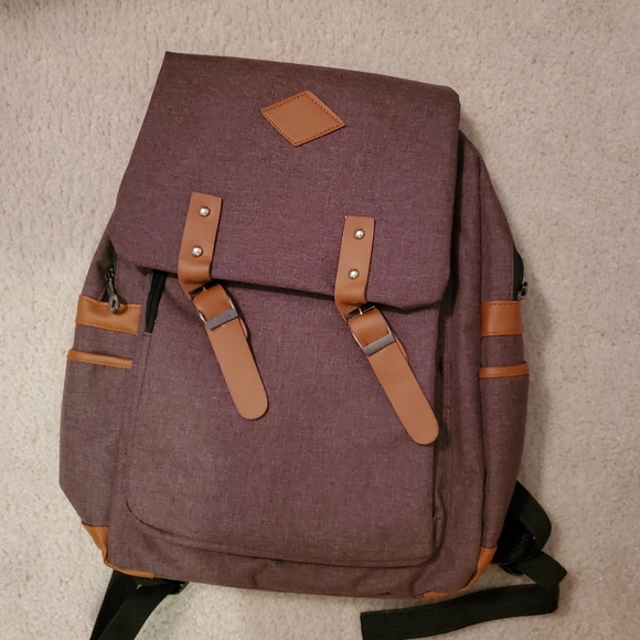 Backpack - Picture 4 of 4